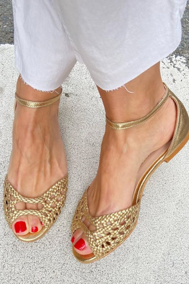 Jolina - Golden Woven Sandals