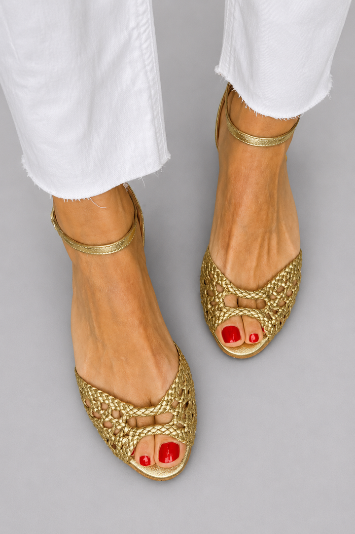 Jolina - Golden Woven Sandals